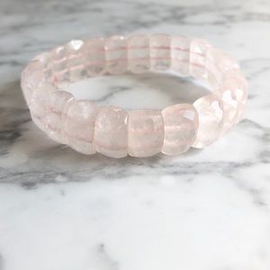 Rose quartz stretch bracelet